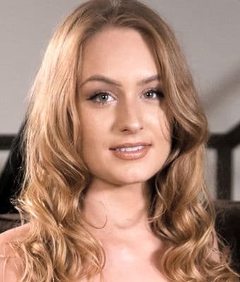 Daisy Stone