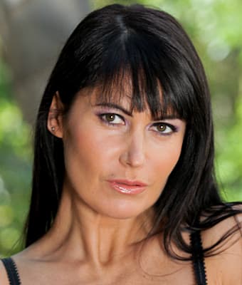 Eva Karera