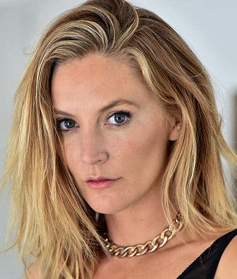 Mona Wales